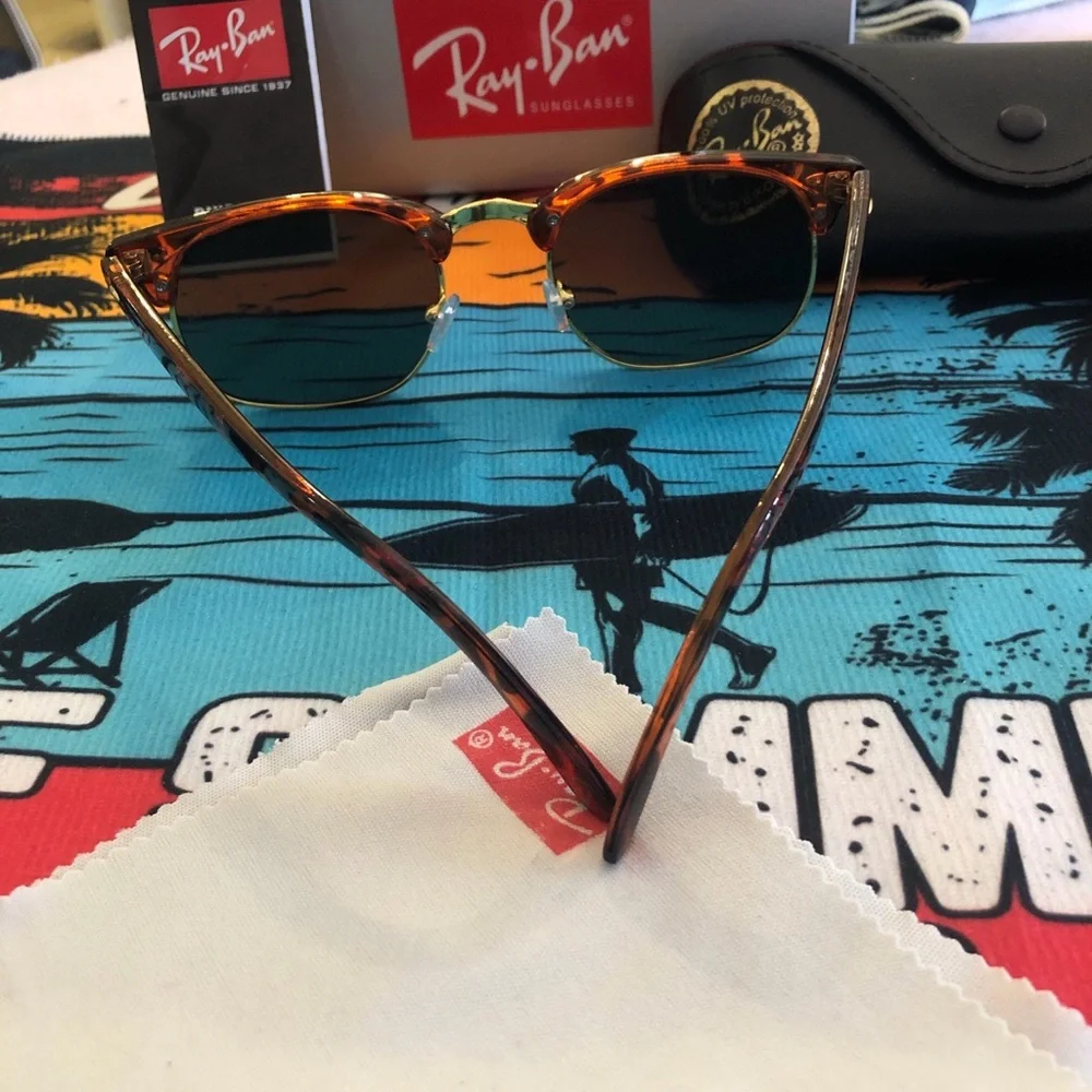 Ray-Ban Clubmaster Sunglasses in Tortoise and Gold with Green Lenses